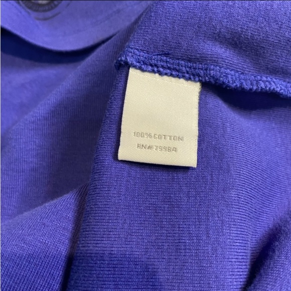 ZENERGY by CHICO’S Women's Short Sleeve Pattern Studded Shirt Purple Sz 1 (M/8) - Picture 8 of 14